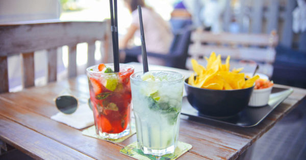 alcohol-bar-drinks-party